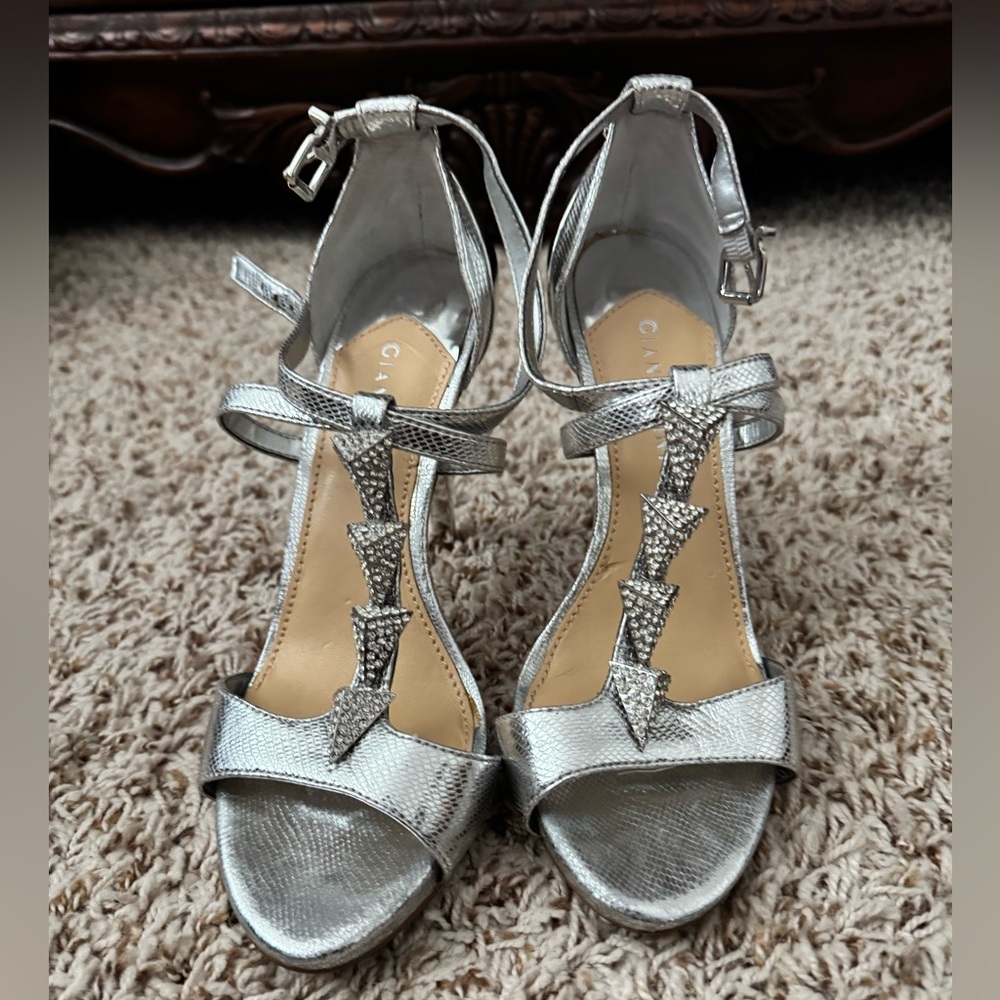🔥 Gianni Bini Silver Stilettos